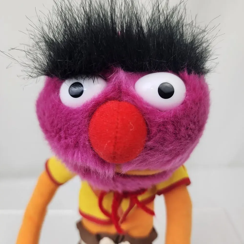 Disney Store Muppets Most Wanted Skinny Animal Drummer 13